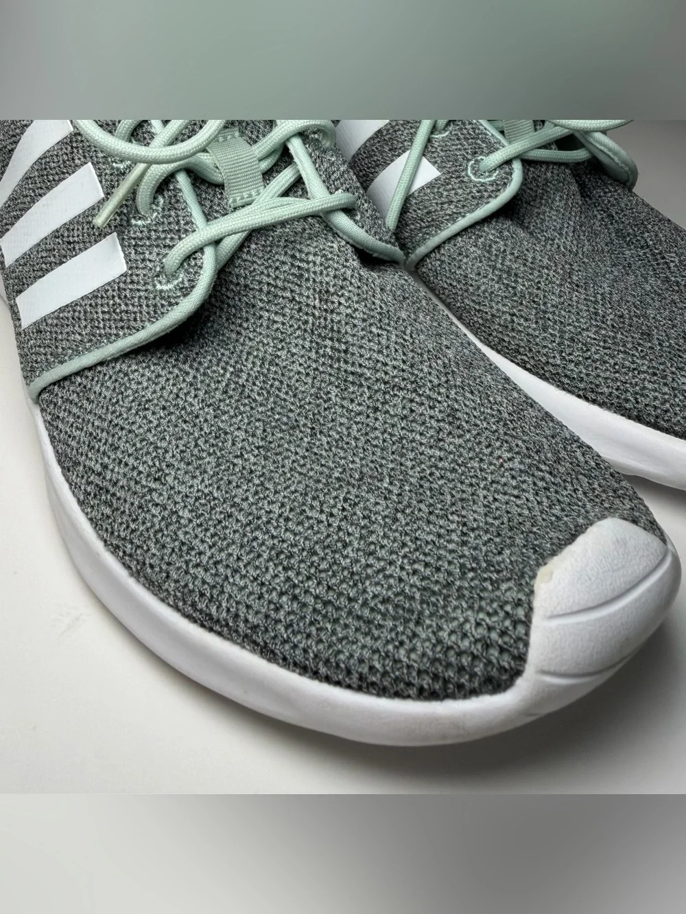 Adidas Womens 8.5 Cloudfoam QT Racer Sneakers Running Shoes Gray White Green